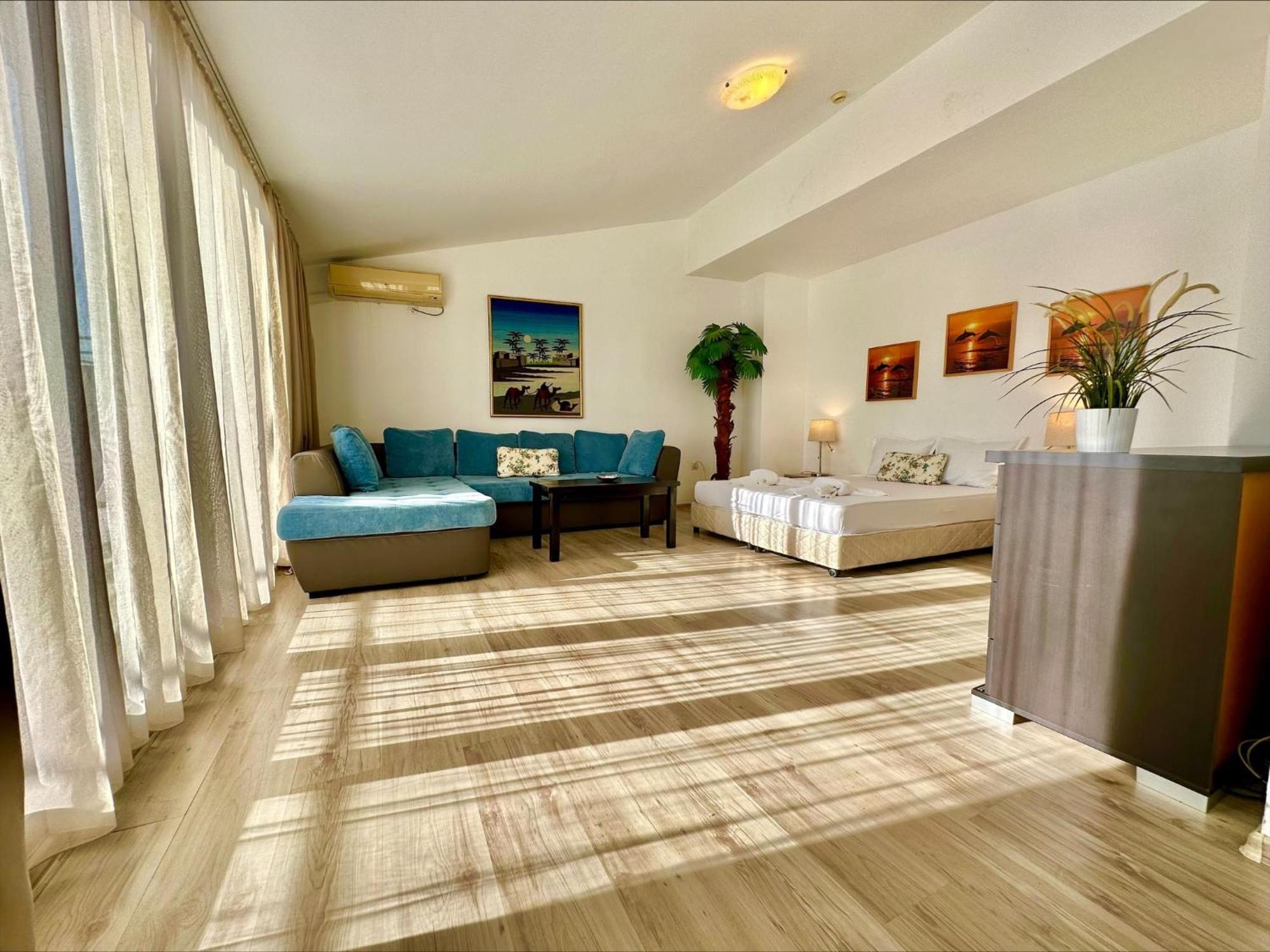 Menada Aheloy Apartments Cameră foto