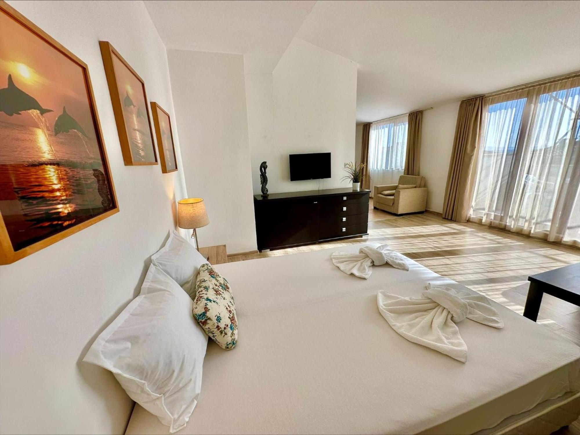 Menada Aheloy Apartments Cameră foto