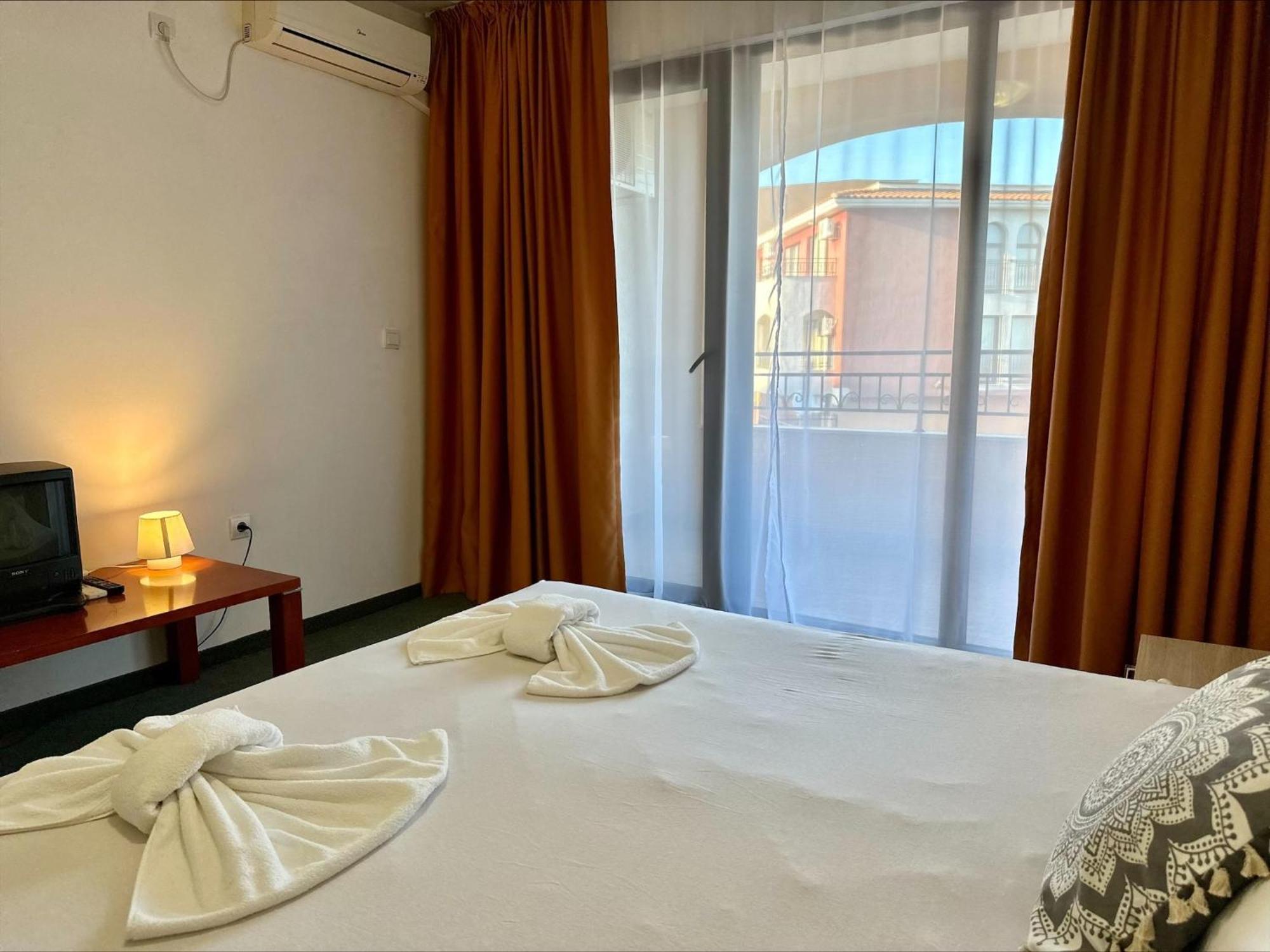 Menada Aheloy Apartments Cameră foto