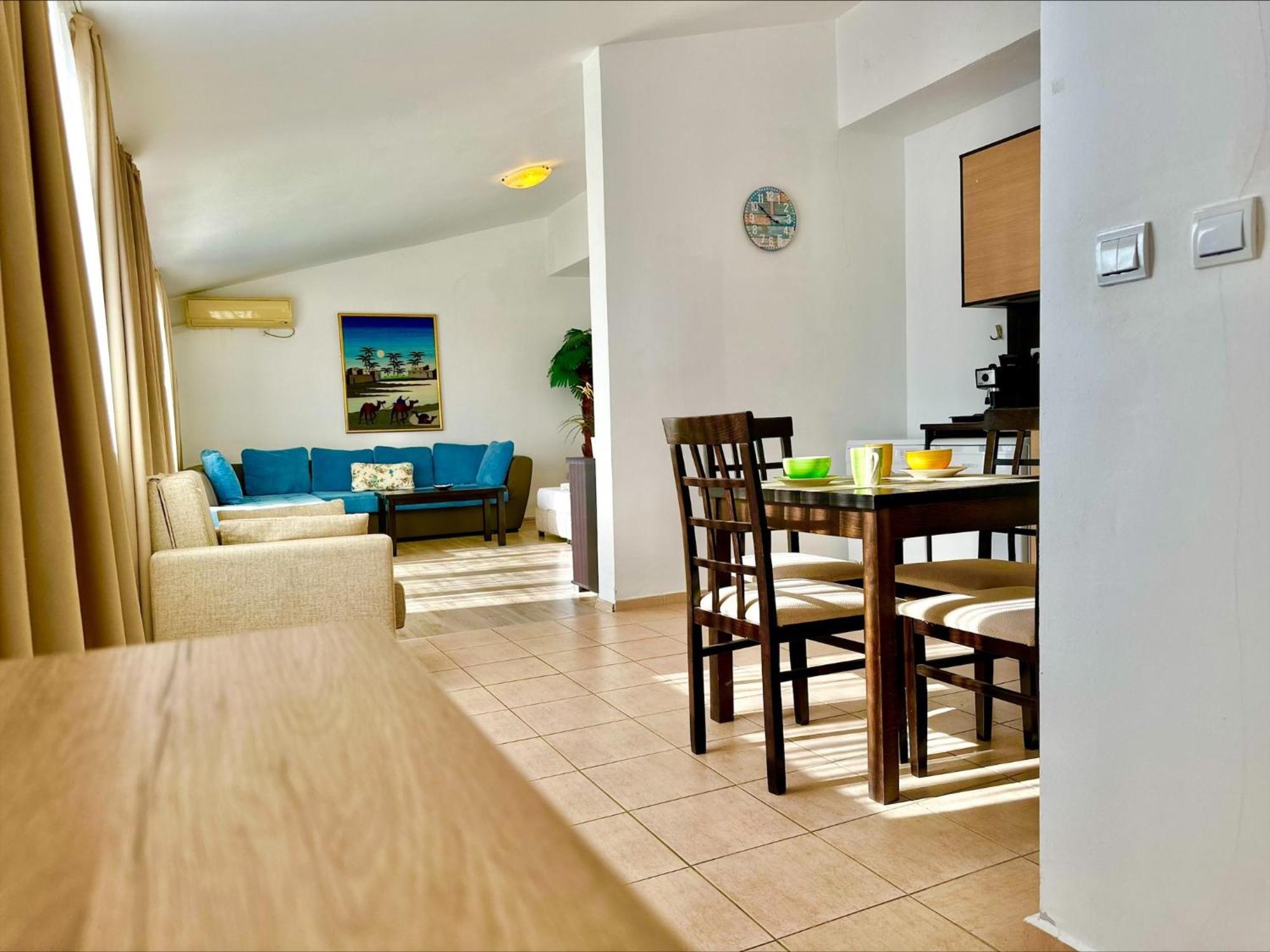 Menada Aheloy Apartments Cameră foto